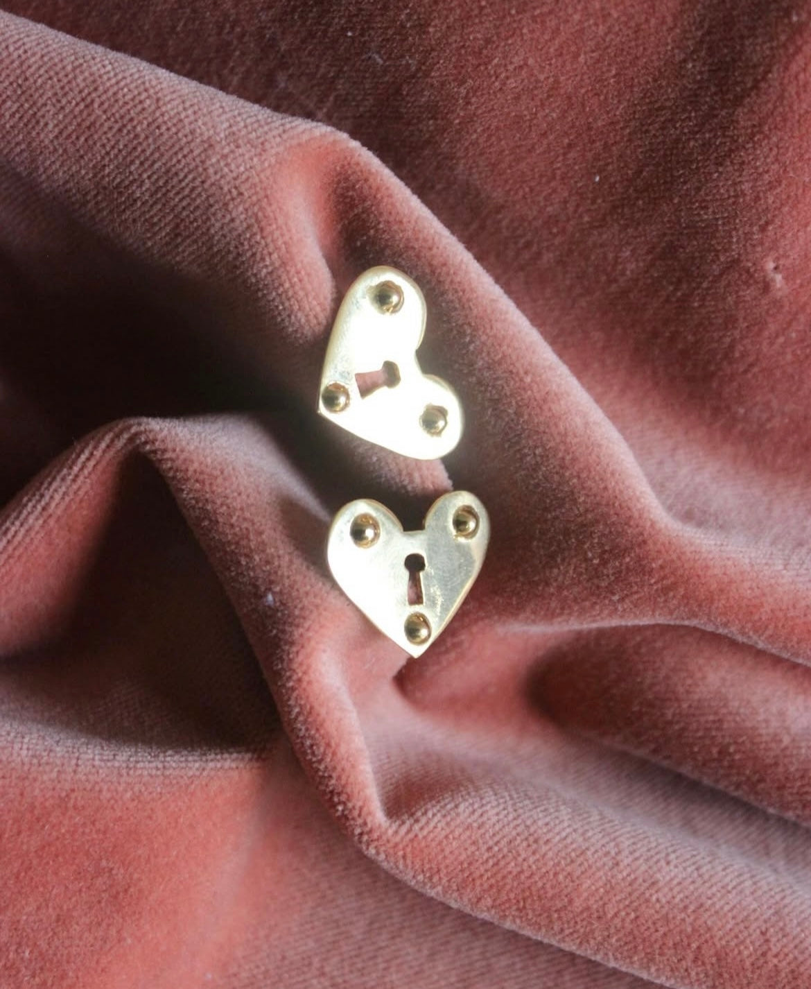 Aretes Candado